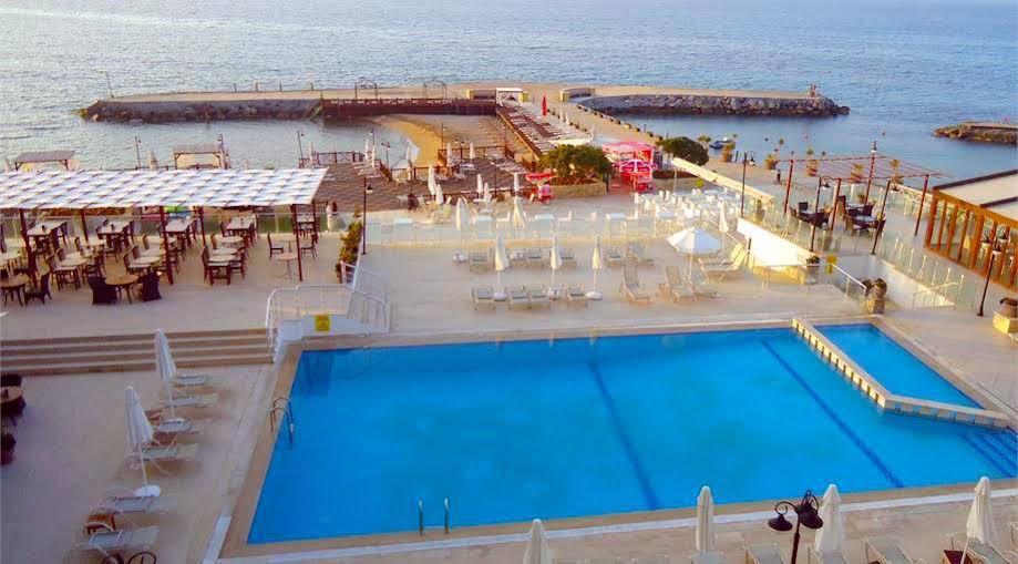 Ada Beach Hotel Karavas  Екстериор снимка