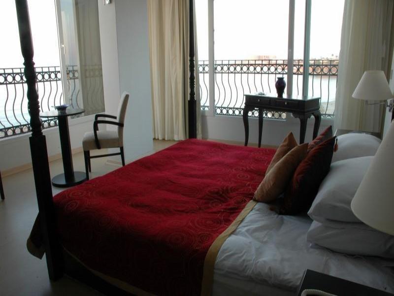 Ada Beach Hotel Karavas  Екстериор снимка