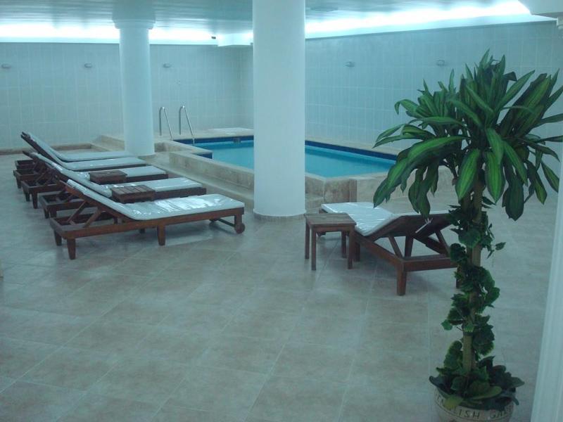 Ada Beach Hotel Karavas  Екстериор снимка
