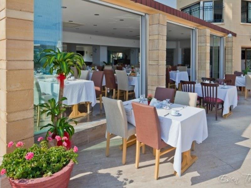Ada Beach Hotel Karavas  Екстериор снимка